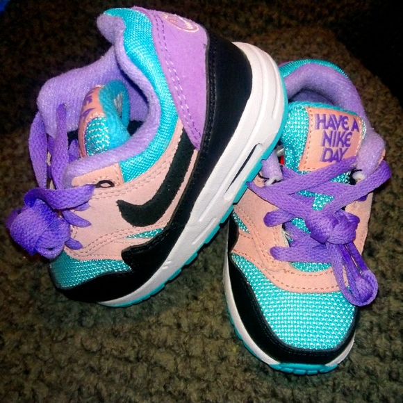 HAVE A NIKE DAY toddler AIR MAX - Picture 1 of 4